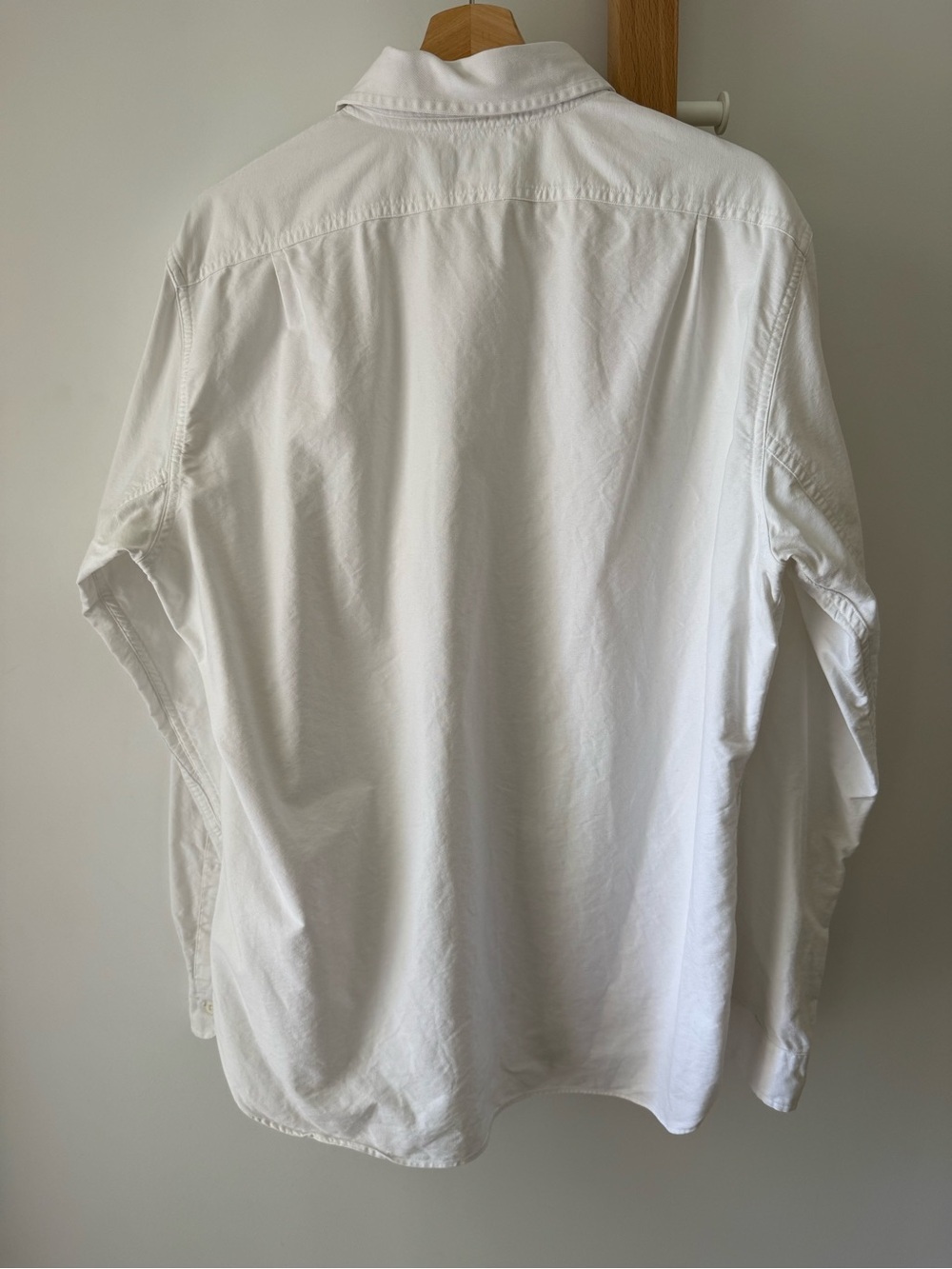 Ralph Lauren White Long-Sleeve Button-Down Shirt with Chest Pocket - Picture 3 of 8
